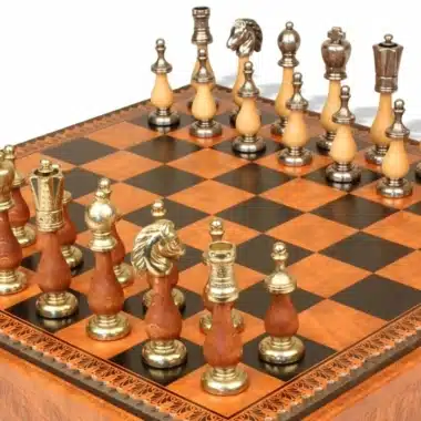 Alternative view of Juego de ajedrez de estilo árabe VIII de madera y metal Staunton