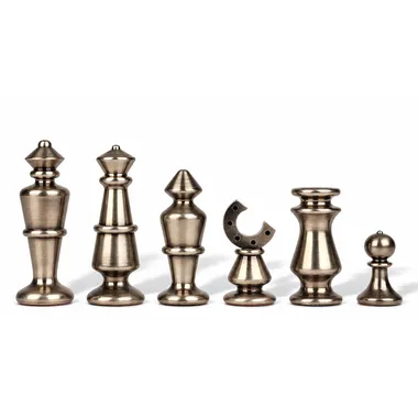 Piezas de ajedrez Modern en metal plateado, vista general de las siluetas