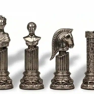 Piezas de ajedrez Imperio Romano III en metal macizo plateado, detalle de los bustos