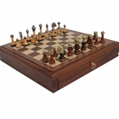 Alternative view of Conjunto Classic XIV Tablero de Ajedrez de Madera de Nogal y Juego de Ajedrez de Metal y Madera