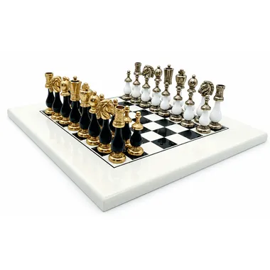 Juego de ajedrez completo Bicolore II, piezas de metal y madera sobre tablero blanco y negro