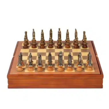 Conjunto Medieval II Tablero de Ajedrez de Madera de Nogal y Arce & Juego de Ajedrez de Madera y Metal Macizo