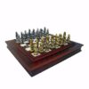 Juego "Moncada" Tablero de ajedrez de madera maciza, tablero de alabastro toscano y juego de ajedrez de metal