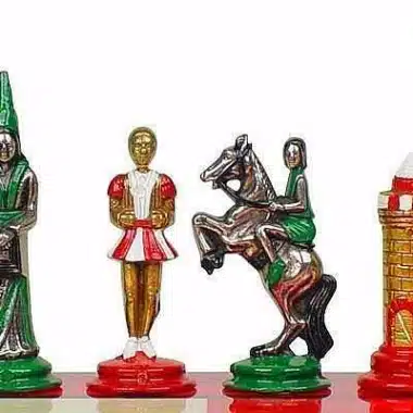 Juego de ajedrez de metal pintado a mano "Camelot y la leyenda del Rey Arturo