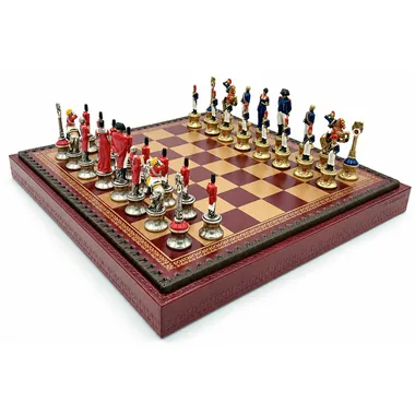 Juego de ajedrez Napoléon III con tablero de símil cuero rojo y piezas metálicas pintadas