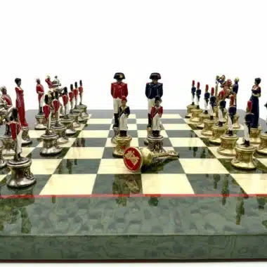 Alternative view of Juego de ajedrez de madera de arce jaspeado verde de alta calidad Napoleón III y juego de ajedrez de metal pintado a mano
