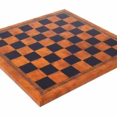 Tablero de ajedrez de cuero artificial "Camelot King Arthur II" y juego de ajedrez de madera y metal
