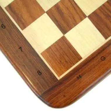 Alternative view of Conjunto Clásico Tablero Alfanumérico de Madera de Rosa Dorada & Juego de Ajedrez de Madera de Rosa Dorada