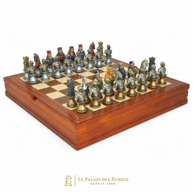 Juego de ajedrez busto medieval completo sobre tablero de arce y nogal con caja