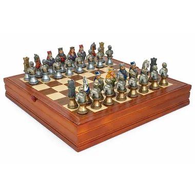 Juego de ajedrez busto medieval completo sobre tablero de arce y nogal con caja