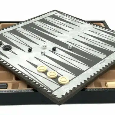 Tablero de ajedrez con almacenamiento y juego de ajedrez de metal Roman Bust Set II - Imagen 13