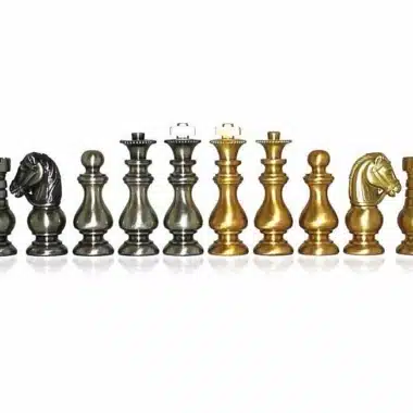 Juego de ajedrez "francés" de latón