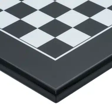 Alternative view of Gran tablero de ajedrez de madera lacado en negro