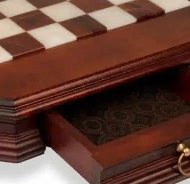 Tablero de ajedrez octogonal de madera maciza con cajón de almacenamiento y tapa de alabastro toscano - Imagen 3