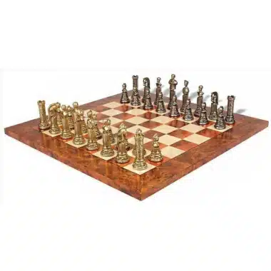 Conjunto Imperio Romano VIII Tablero de Ajedrez de Madera de Olmo y Brezo y Juego de Ajedrez de Metal