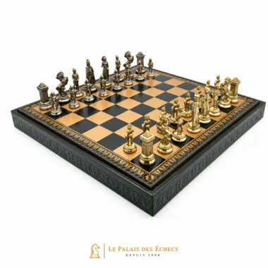 Juego Mary Stuart VIII, tablero y piezas de metal dorado y plateado