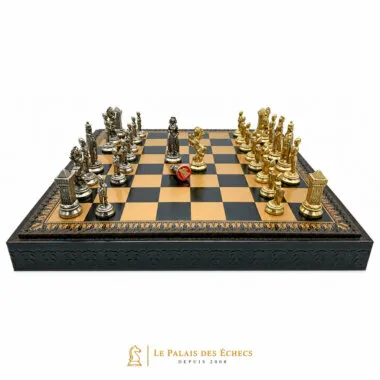 Juego Mary Stuart VIII, vista cercana de las piezas de metal sobre el tablero