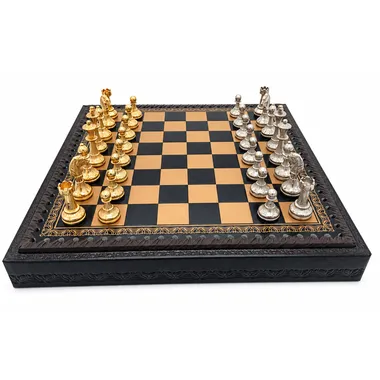 Juego de ajedrez completo Mignon Flower V, piezas doradas y plateadas sobre tablero grabado