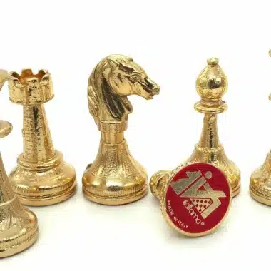 Alternative view of Juego de ajedrez de metal chapado en oro y plata Flor