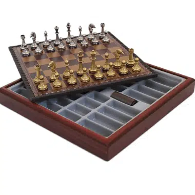 Alternative view of Lindo Juego de Ajedrez Flor VIII Rojo con Almacenamiento y Juego de Ajedrez de Metal