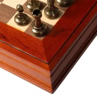 Lindo juego de ajedrez Flor XI con almacenamiento de madera de nogal y arce y juego de ajedrez de metal - Imagen 7