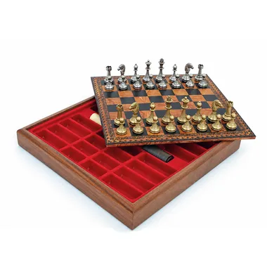 Tablero Mignon Flower abierto sobre su caja de almacenamiento forrada de fieltro rojo