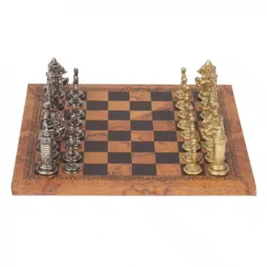 Juego de ajedrez de cuero Camelot King Arthur VII y juego de ajedrez de metal sólido - Imagen 3