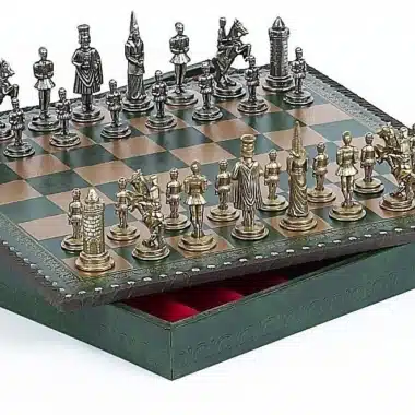 Alternative view of Juego de ajedrez Camelot Rey Arturo XIII con almacén y juego de ajedrez de metal