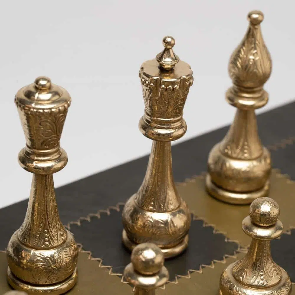 Tablero de ajedrez de cuero genuino floreado IIII y juego de ajedrez de metal - Imagen 5