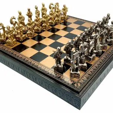 Conjunto Samurái II Tablero de Ajedrez Caja de Almacenamiento y Juego de Ajedrez en Metal