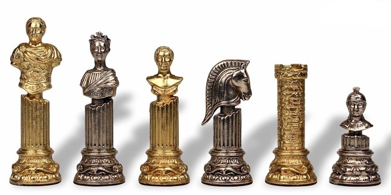 Conjunto Imperio Romano III Tablero de Ajedrez Griego en Madera Maciza Blanca & Juego de Ajedrez en Metal Macizo - Imagen 5