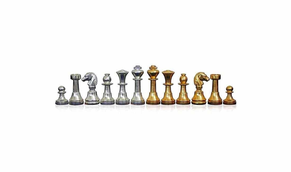 Juego de ajedrez de latón macizo chapado en oro y plata "Mignon