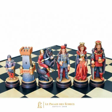Alternative view of Juego de Ajedrez Bérgamo con Escudo Pintado al Óleo en Madera de los Alpes Maciza Tallado Tradicionalmente - Contáctanos para Verificar Disponibilidad