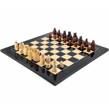 Juego "Isla de Lewis" Tablero de ajedrez de madera maciza lacada y juego de ajedrez de resina