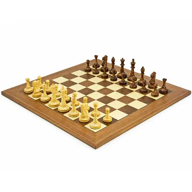 Set Blackmore completo: piezas de madera de rosa dorada sobre tablero de nogal y arce