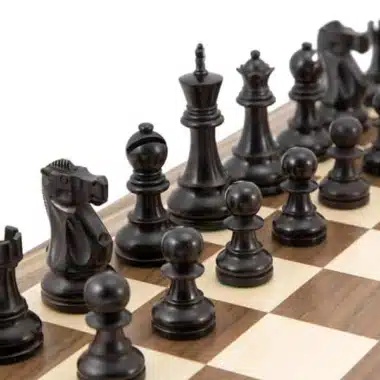 Conjunto Broadbase III Tablero de Ajedrez de Madera de Nogal y Arce y Piezas de Ajedrez de Madera de Boj y de Boj Ebonizado - Imagen 3
