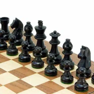Juego de ajedrez "Deluxe Small" de nogal y juego de ajedrez de madera de boj ebonizada