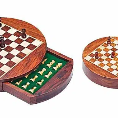 Juego de viaje redondo magnético con cajón de madera