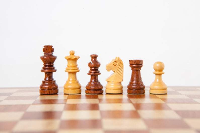 Conjunto Magnético de Viaje en Madera - Imagen 8