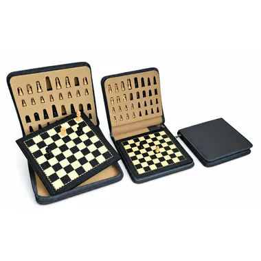 Juego de ajedrez magnético de viaje abierto, piezas guardadas y tablero plegado