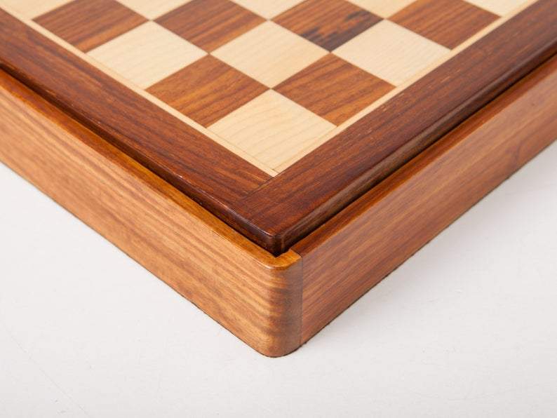 Conjunto Bonito Flower IV Tablero de Ajedrez de Madera de Rosa Dorada y Juego de Ajedrez de Metal Macizo - Imagen 10