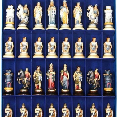 Jeu d'Echecs "Etrusque Peint à l'Huile" en Bois des Alpes Massif Sculpté Traditionnellement