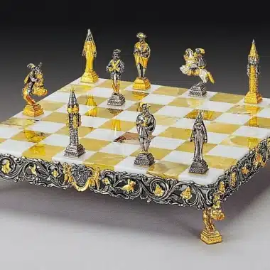 Conjunto Gulliver y los Lilliputienses II Tablero y Juego de Ajedrez en Bronce, Onice y Oro de 24 Quilates