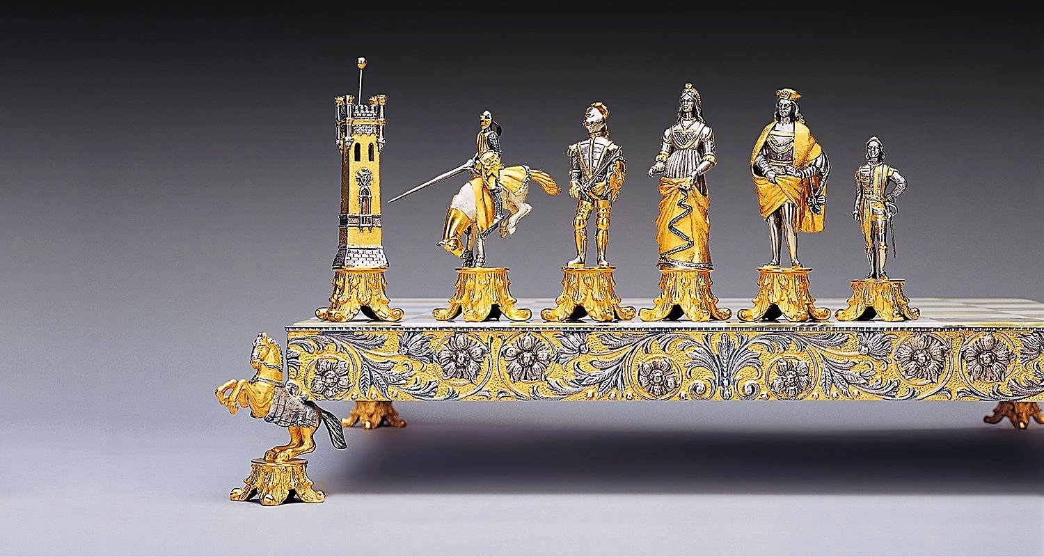 Conjunto Médicis Vs Pazzi Tablero y Juego de Ajedrez en Bronce, Ónix y Oro de 24 Quilates - Imagen 2