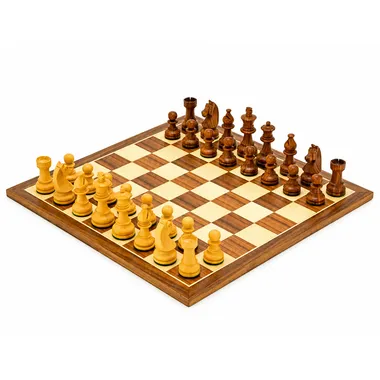 Tablero de ajedrez "Knight Academy" de nogal y arce y juego de ajedrez de palisandro