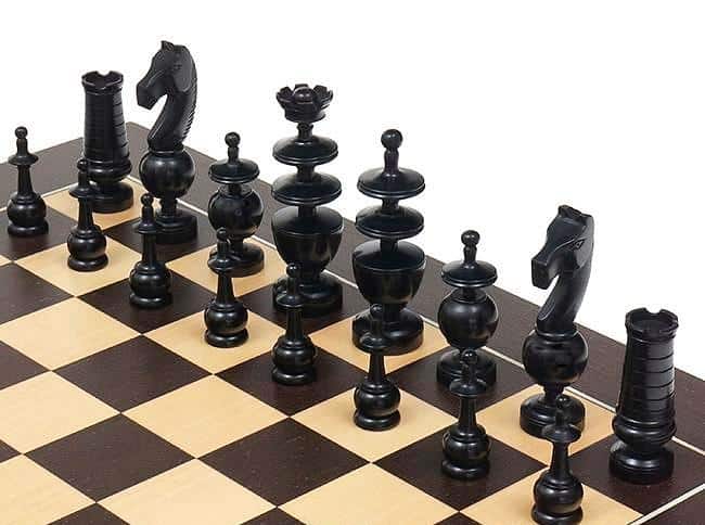 Conjunto Palacio Francés Tablero de Ajedrez en Wengué & Juego de Ajedrez en Madera de Buxo Ebonizado - Imagen 2