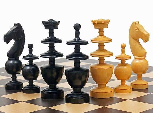 Conjunto Palacio Francés Tablero de Ajedrez en Wengué & Juego de Ajedrez en Madera de Buxo Ebonizado - Imagen 5