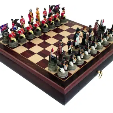 Conjunto Batalla de Waterloo II Tablero de Ajedrez de Rosa con Cajón de Almacenamiento & Juego de Ajedrez de Resina Pintado a Mano