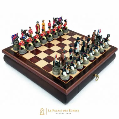 Juego de ajedrez Bataille de Waterloo II sobre tablero de madera de rosa con cajón