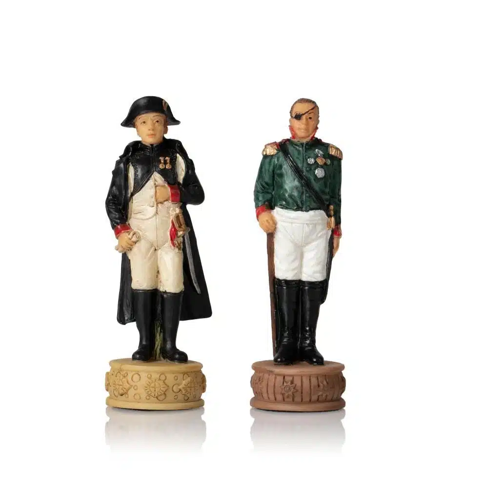 Ensemble Napoléon Campagne de Russie IV Jeu d'Echecs en Résine et Echiquier en Bois Teinté Noir et Ivoire - Imagen 12